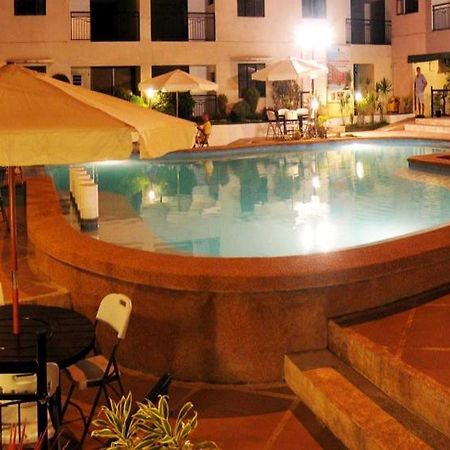 Lancaster Hotel Cebu Lapu-Lapu City Eksteriør bilde