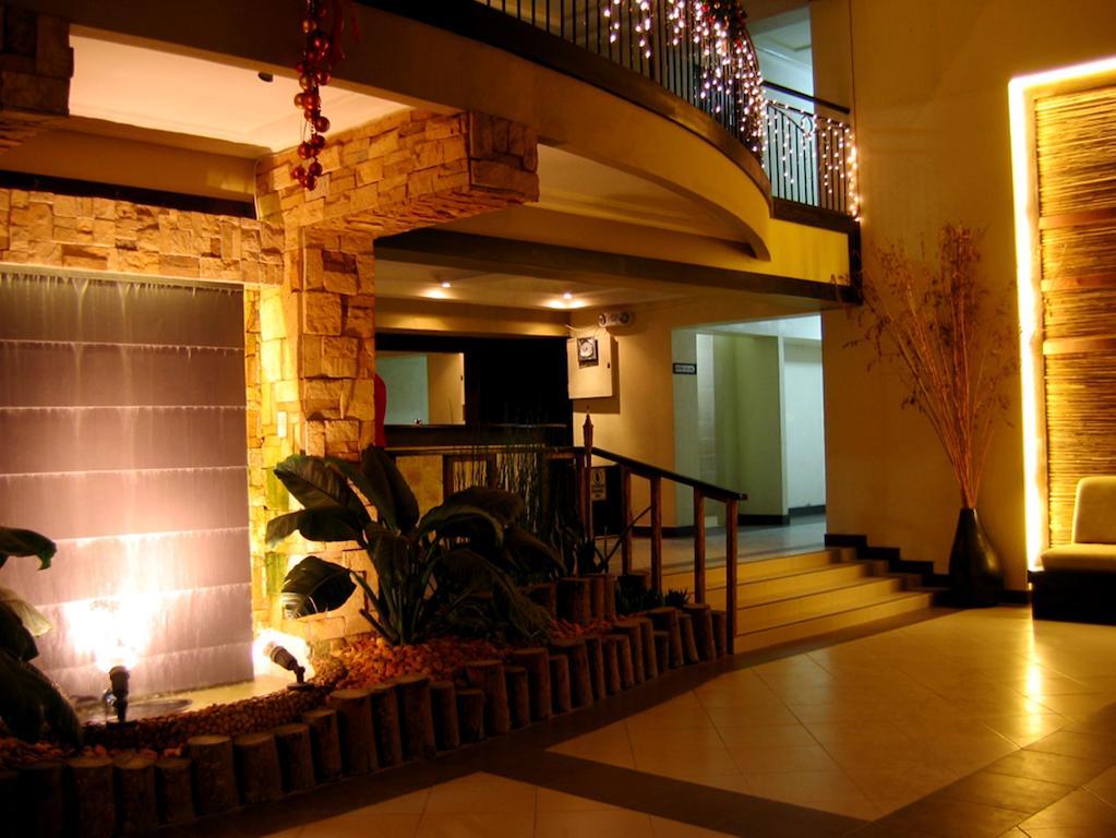 Lancaster Hotel Cebu Lapu-Lapu City Eksteriør bilde
