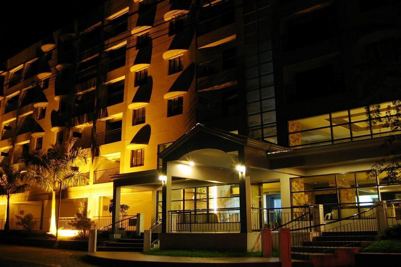 Lancaster Hotel Cebu Lapu-Lapu City Eksteriør bilde