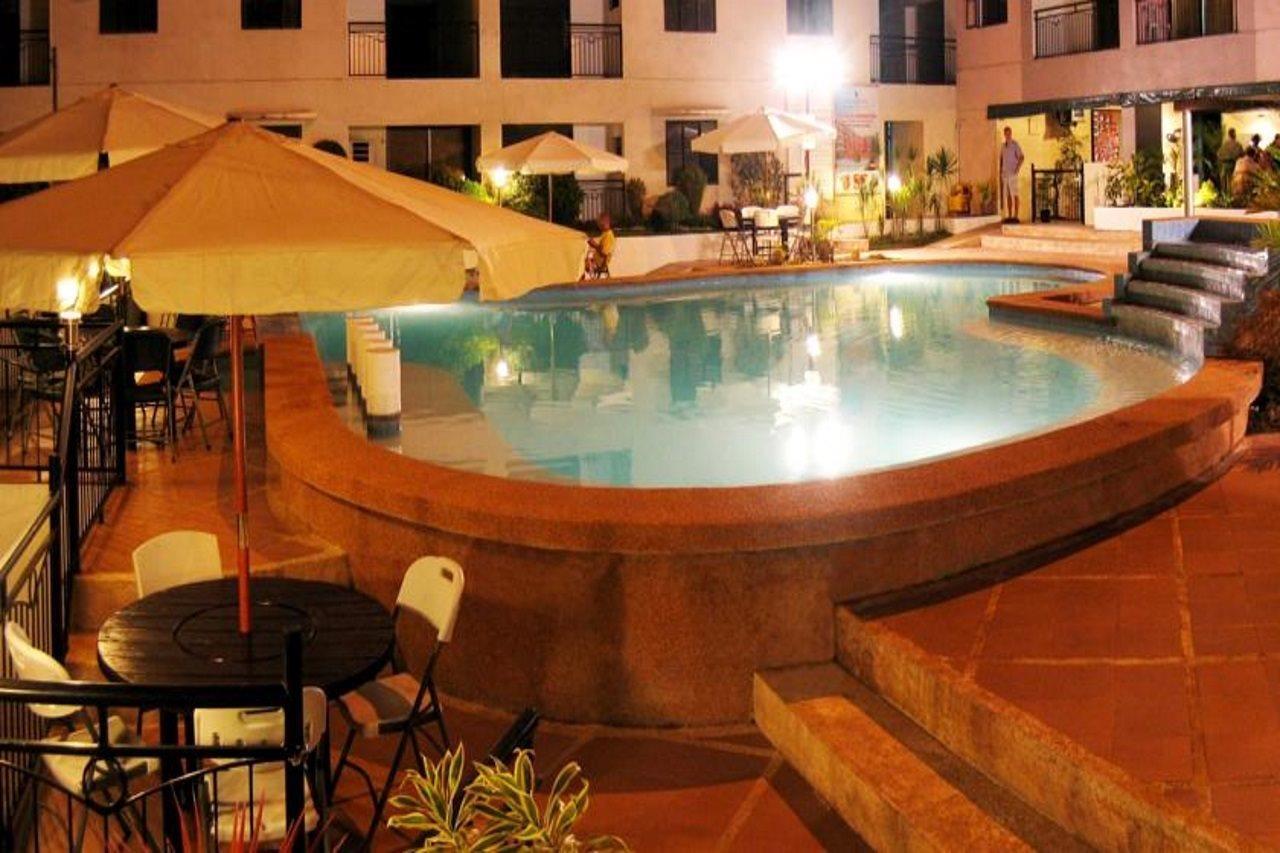 Lancaster Hotel Cebu Lapu-Lapu City Eksteriør bilde