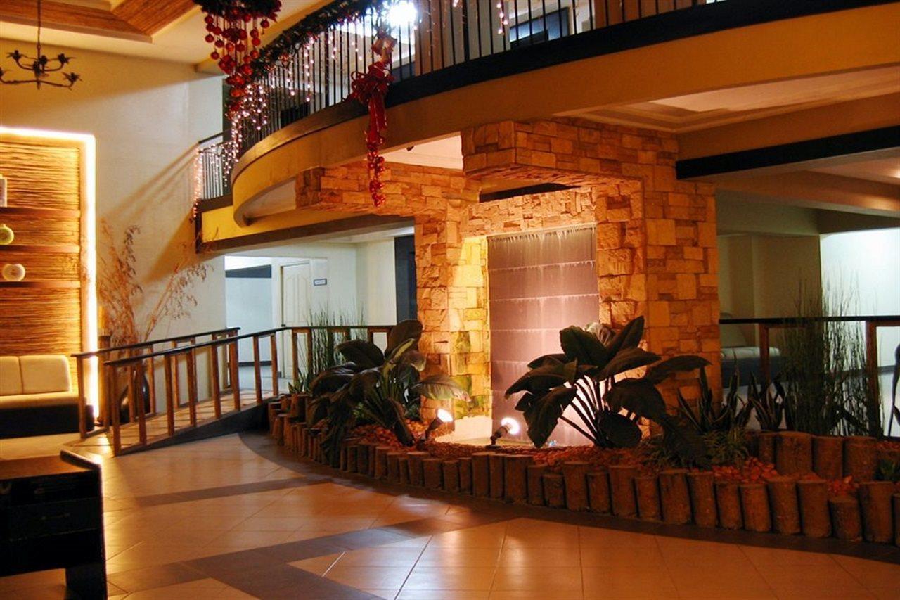 Lancaster Hotel Cebu Lapu-Lapu City Eksteriør bilde